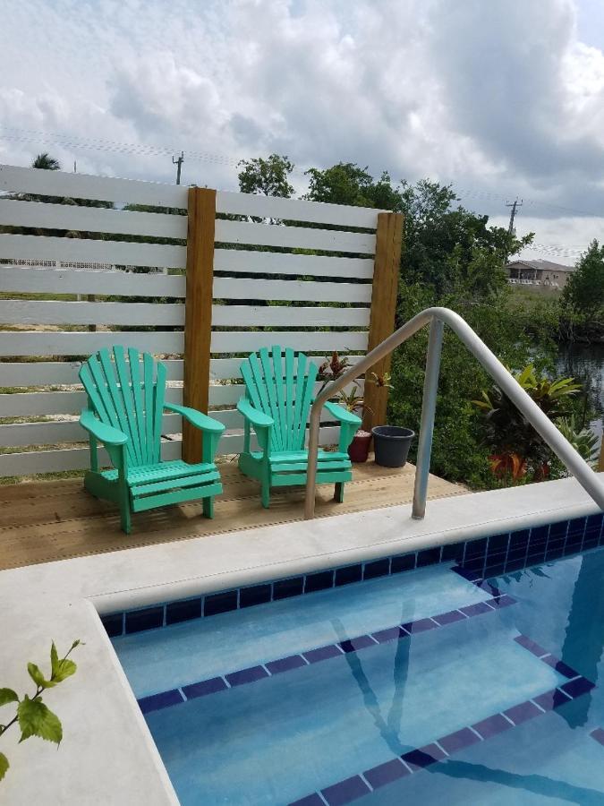 The Bnb On Triggerfish Close To The Airport Ladyville Bagian luar foto